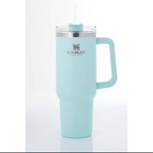Stanley 40oz Quencher Tumbler